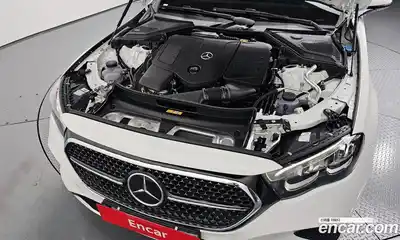 Mercedes-Benz E-Class 2025 2.0 Автомат в Москве № 193748, миниатюра 6