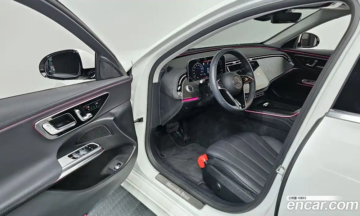 Mercedes-Benz E-Class 2025 2.0 Автомат в Москве № 193748, фото 9