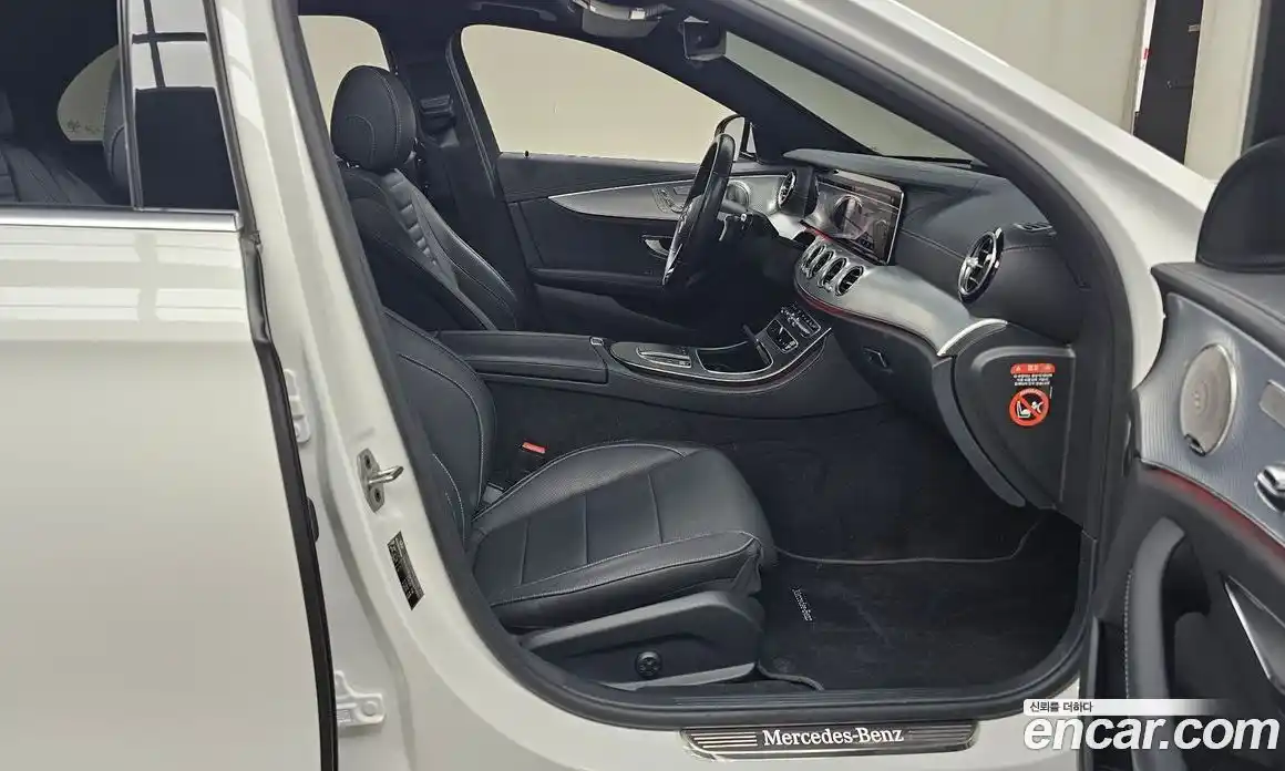 Mercedes-Benz E-Class 2021 2.0 Автомат в Москве № 195108, фото 15