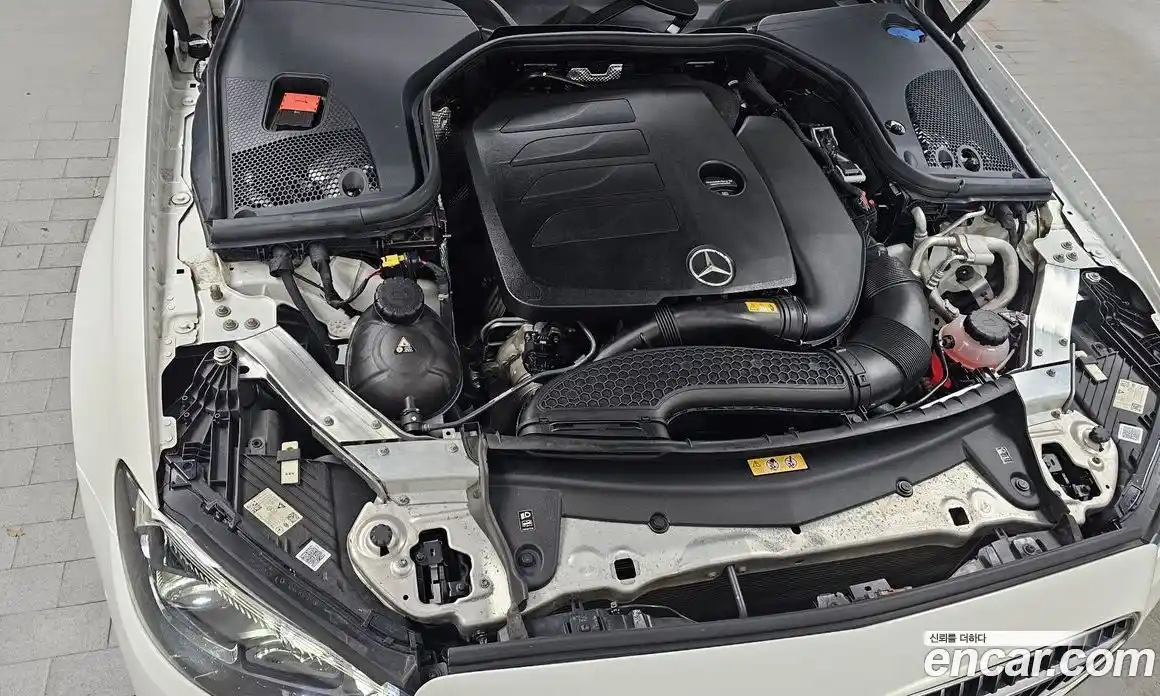 Mercedes-Benz E-Class 2021 2.0 Автомат в Москве № 195108, фото 5