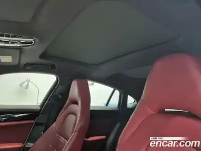 Porsche Panamera, 2020