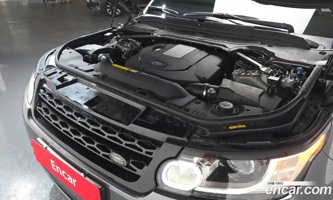 Land Rover Range-Rover Sport 2016 3.0 Автомат в Москве № 198154, фото 19