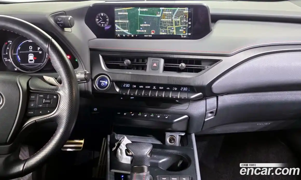 Lexus UX 2021 2.0 Автомат в Москве № 198875, фото 19