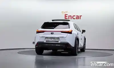 Lexus UX 2021 2.0 Автомат в Москве № 198875, миниатюра 10