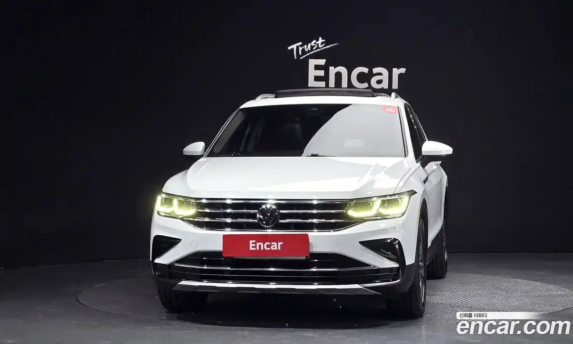 Volkswagen Tiguan 2023 2.0 Автомат в Москве № 199094, фото 7