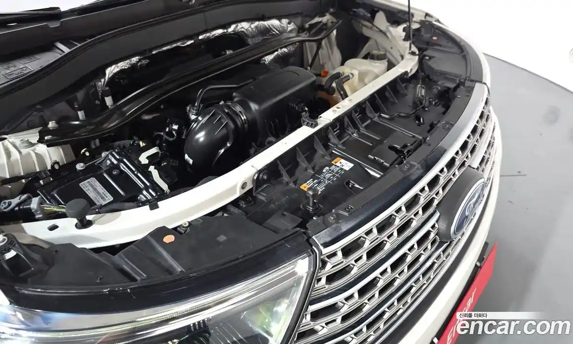 Ford Explorer 2020 2.3 Автомат в Москве № 199741, фото 19