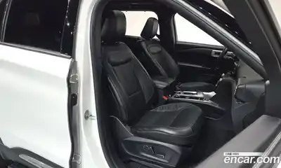 Ford Explorer 2020 2.3 Автомат в Москве № 199741, миниатюра 4