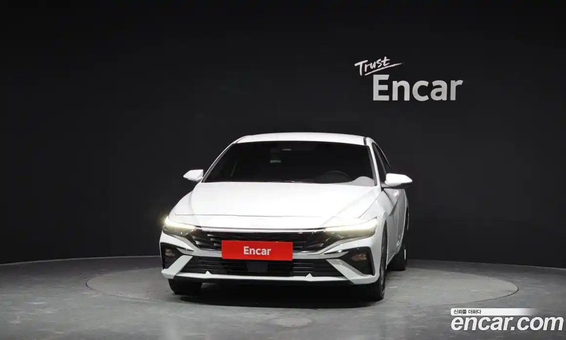 Hyundai Avante 2024 1.6 Автомат в Москве № 2043, фото 17