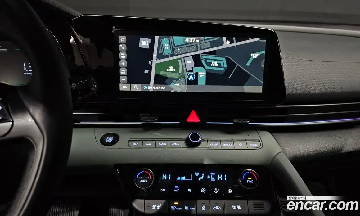 Hyundai Avante 2024 1.6 Автомат в Москве № 2043, фото 4