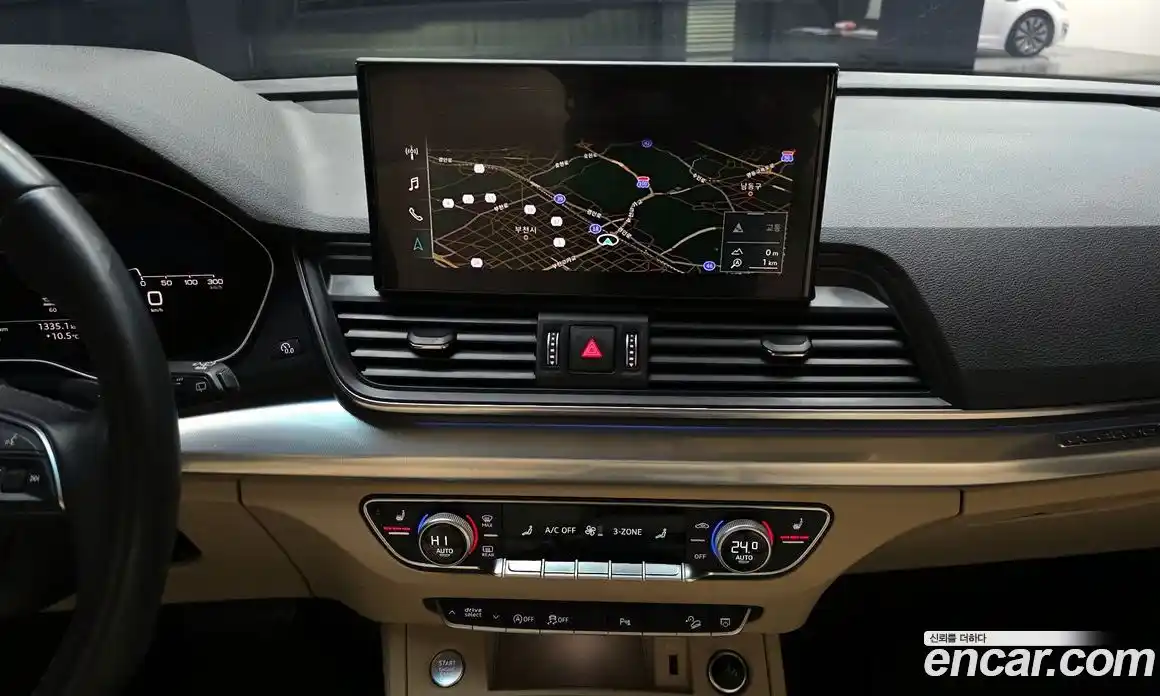 Audi Q5 2022 2.0 Автомат в Москве № 204570, фото 1