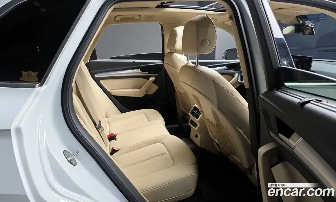 Audi Q5 2022 2.0 Автомат в Москве № 204570, фото 13