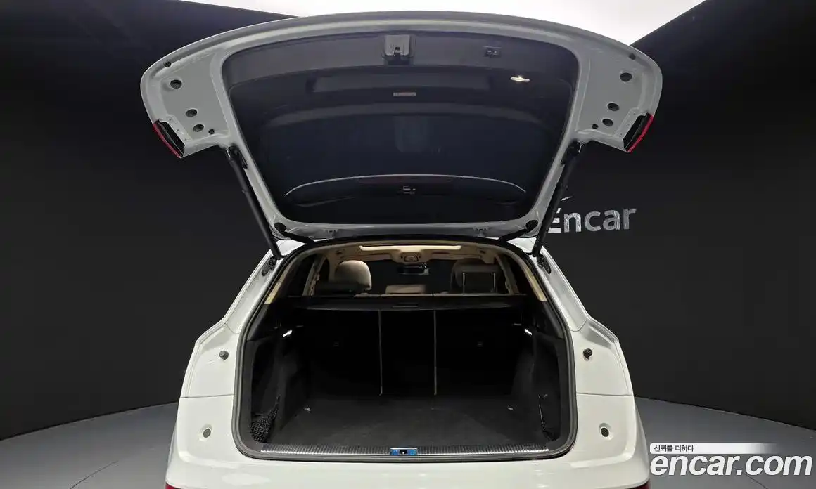 Audi Q5 2022 2.0 Автомат в Москве № 204570, фото 4