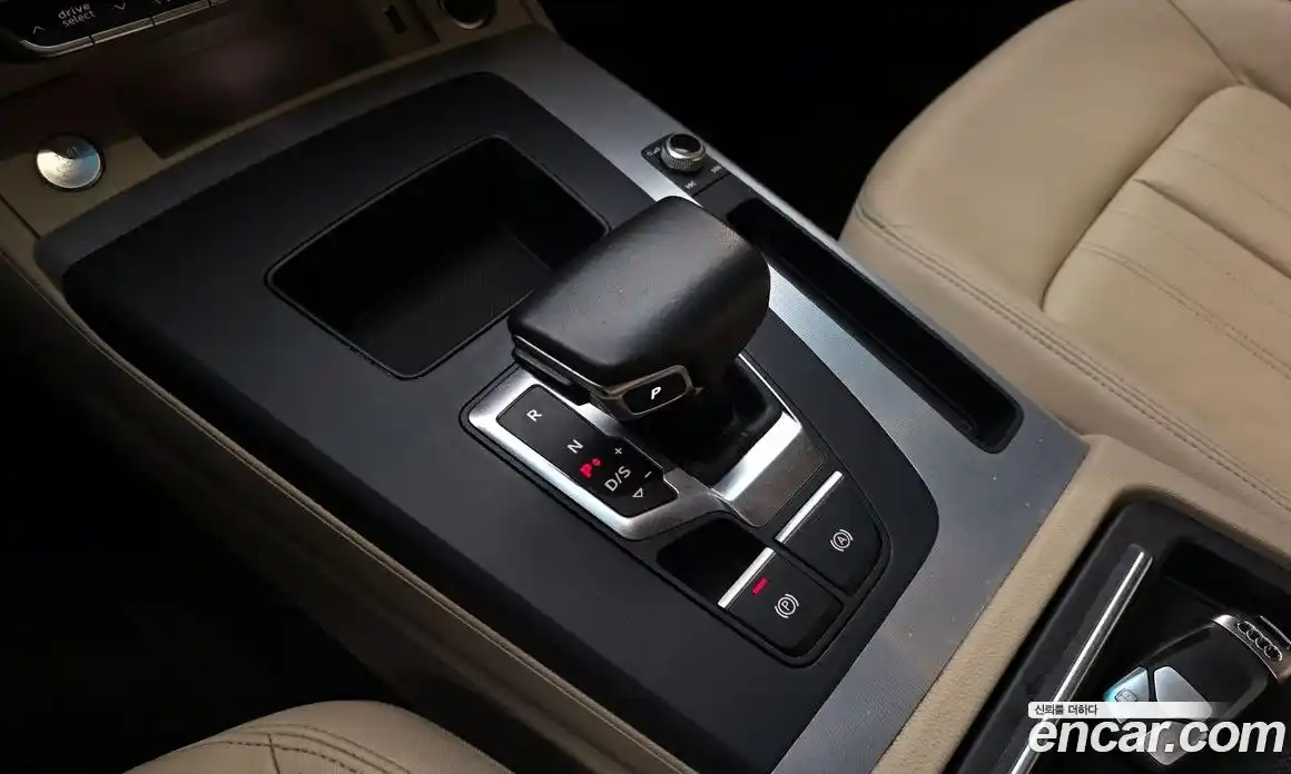 Audi Q5 2022 2.0 Автомат в Москве № 204570, фото 6