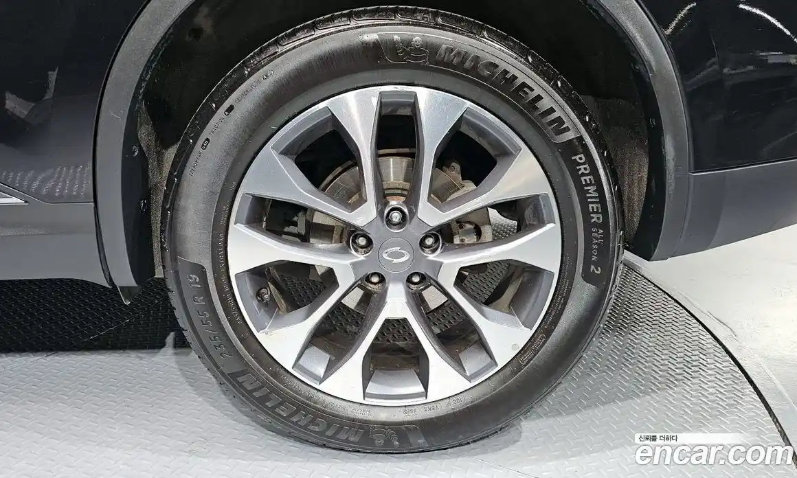 Renault QM6 2017 2.0 Автомат в Москве № 209035, фото 12