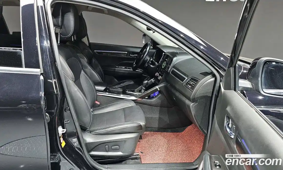 Renault QM6 2017 2.0 Автомат в Москве № 209035, фото 14