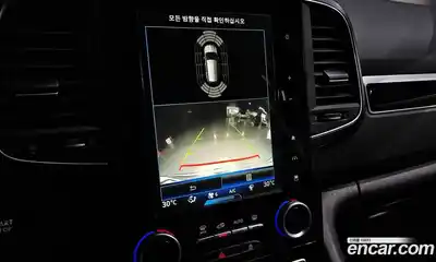 Renault QM6 2017 2.0 Автомат в Москве № 209035, миниатюра 3