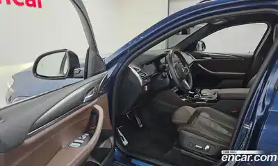 BMW X4 2023 2.0 Автомат в Москве № 210732, миниатюра 2