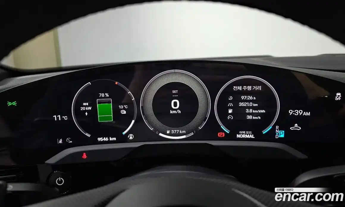 Porsche Taycan 2025 0.1 Автомат в Москве № 213053, фото 16