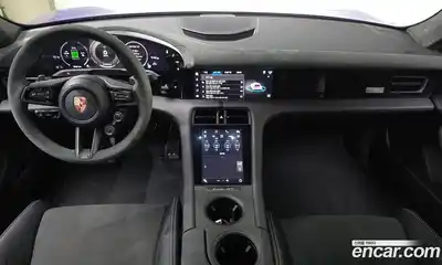 Porsche Taycan 2025 0.1 Автомат в Москве № 213053, миниатюра 8