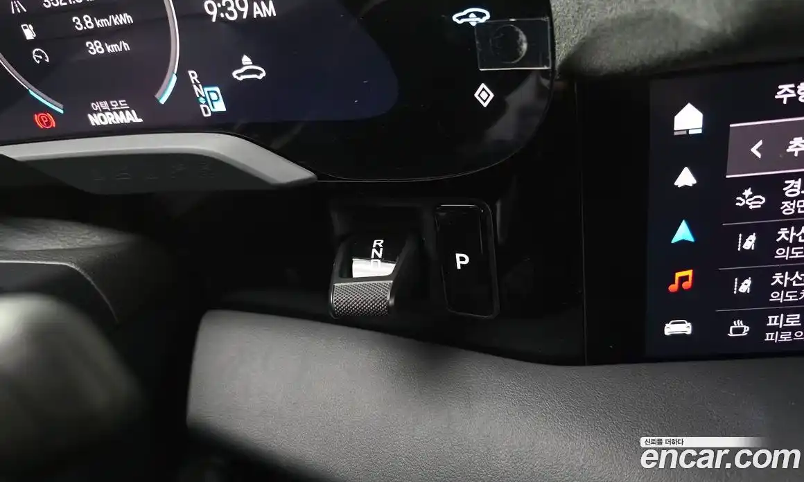 Porsche Taycan 2025 0.1 Автомат в Москве № 213053, фото 9