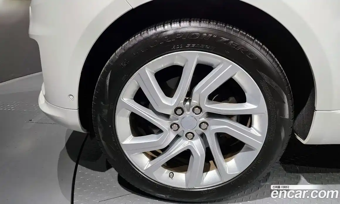 Land Rover Range-Rover Sport 2020 3.0 Автомат в Москве № 213512, фото 9