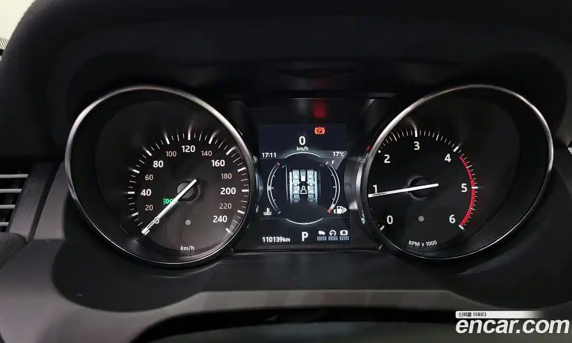 Land Rover Range-Rover Evoque 2019 2.0 Автомат в Москве № 213636, фото 6