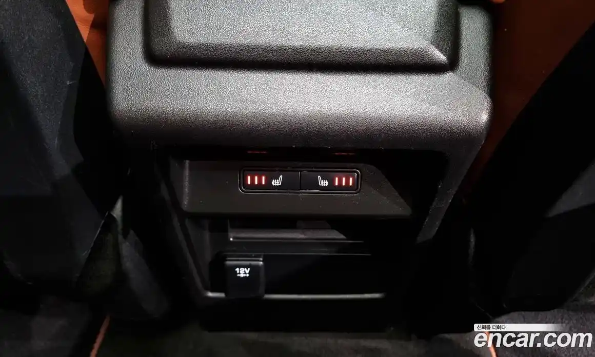 Land Rover Discovery Sport 2016 2.0 Автомат в Москве № 213750, фото 13