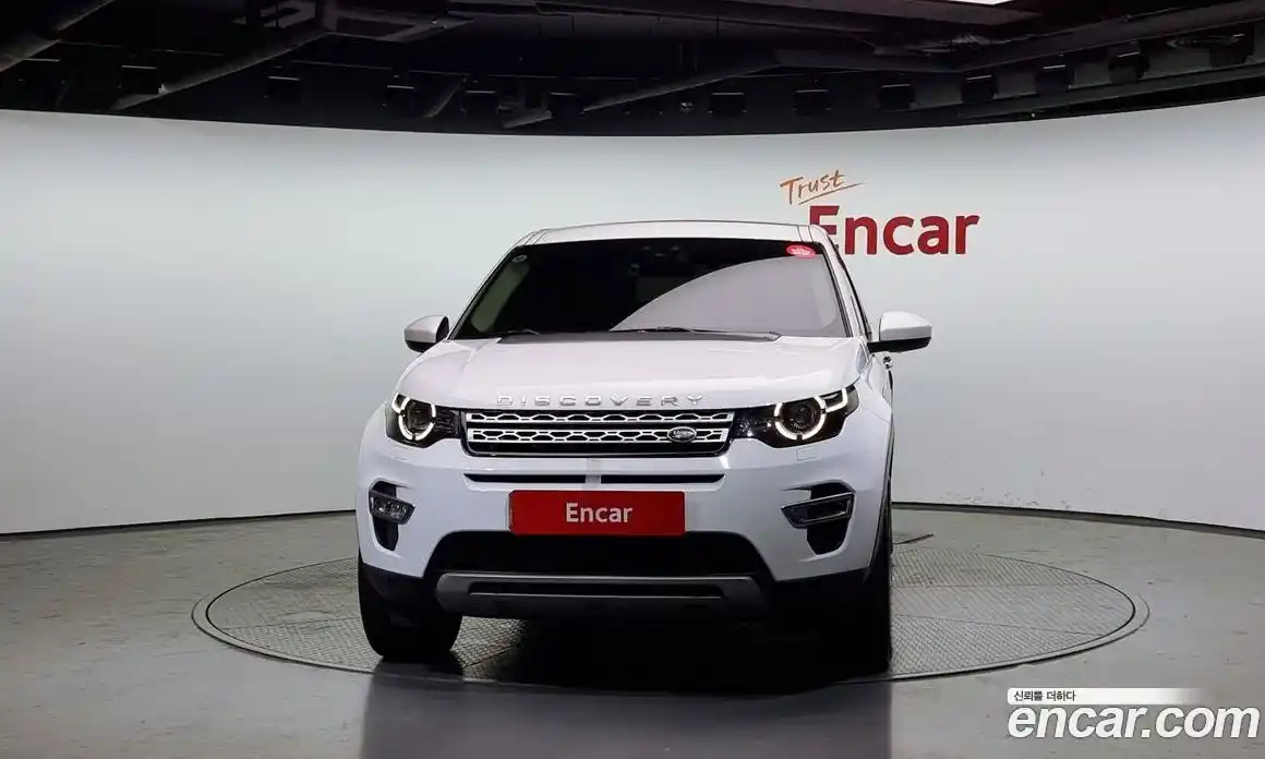 Land Rover Discovery Sport 2016 2.0 Автомат в Москве № 213750, фото 6
