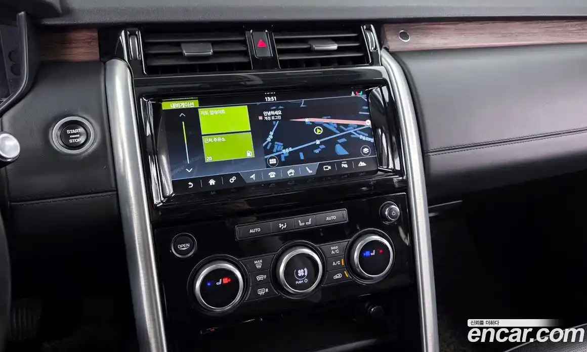 Land Rover Discovery 2018 3.0 Автомат в Москве № 213815, фото 11