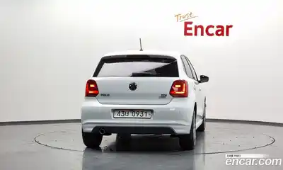 Volkswagen Polo 2016 1.4 Автомат в Москве № 214636, миниатюра 11