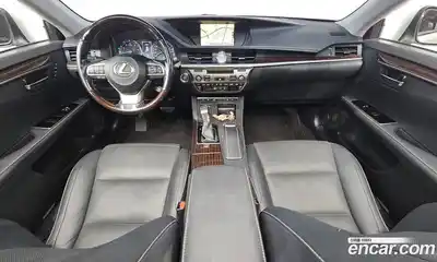 Lexus ES 2017 3.5 Автомат в Москве № 214641, миниатюра 12