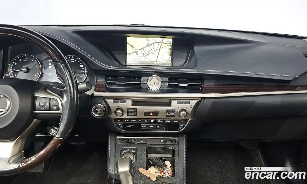 Lexus ES 2017 3.5 Автомат в Москве № 214641, фото 5