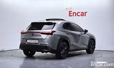 Lexus UX 2020 2.0 Автомат в Москве № 214701, миниатюра 5