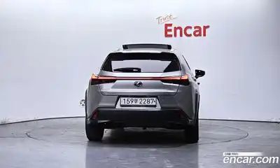 Lexus UX 2020 2.0 Автомат в Москве № 214701, миниатюра 6