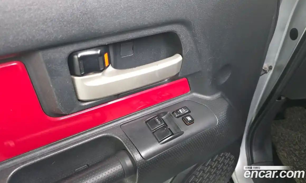 Toyota FJ Cruiser 2007 4.0 Автомат в Москве № 215544, фото 15