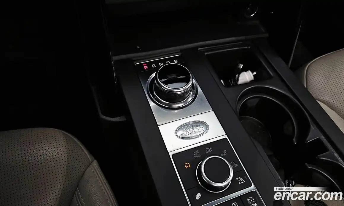 Land Rover Discovery 2018 2.0 Автомат в Москве № 228395, фото 7