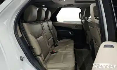 Land Rover Discovery 2018 2.0 Автомат в Москве № 228395, миниатюра 9