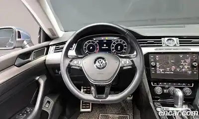 Volkswagen Arteon 2019 2.0 Автомат в Москве № 232103, миниатюра 11