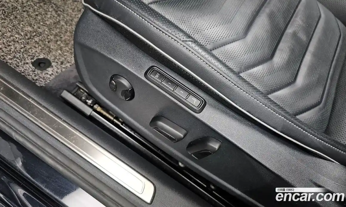 Volkswagen Arteon 2019 2.0 Автомат в Москве № 232103, фото 16