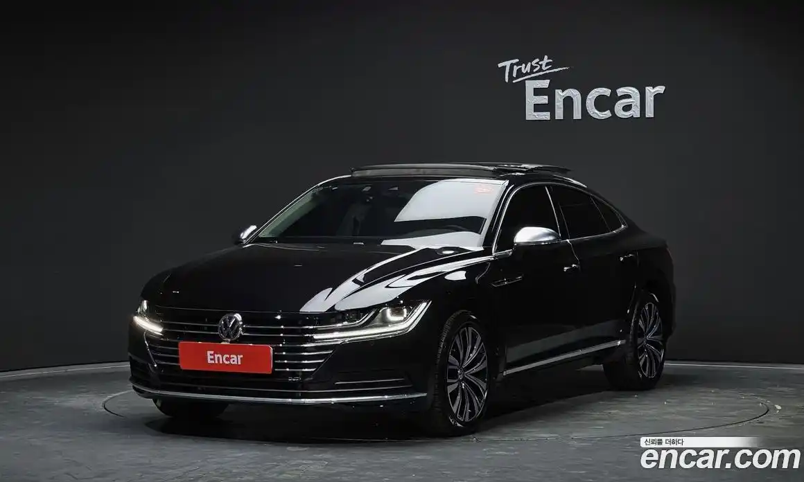 Volkswagen Arteon 2019 2.0 Автомат в Москве № 232103, фото 8