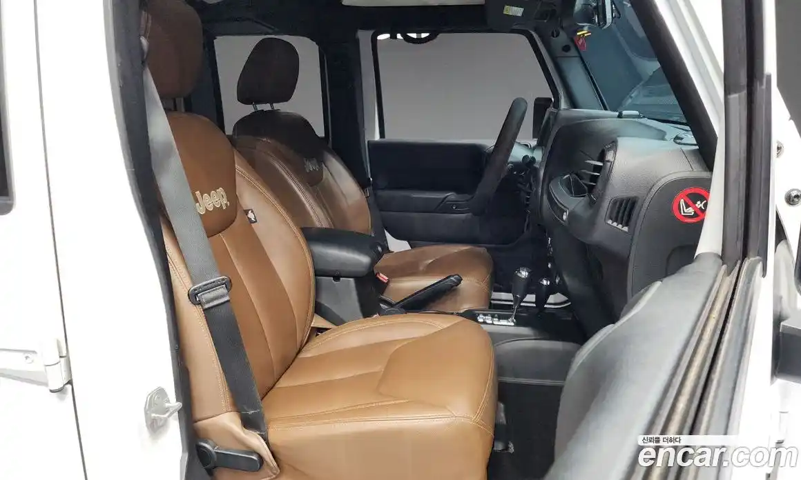 Jeep Wrangler 2017 3.6 Автомат в Москве № 232589, фото 16