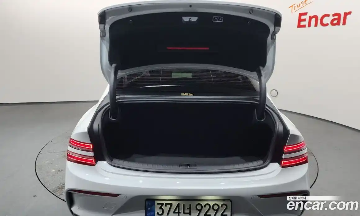 Genesis G80 2023 2.5 Автомат в Москве № 23991, фото 8