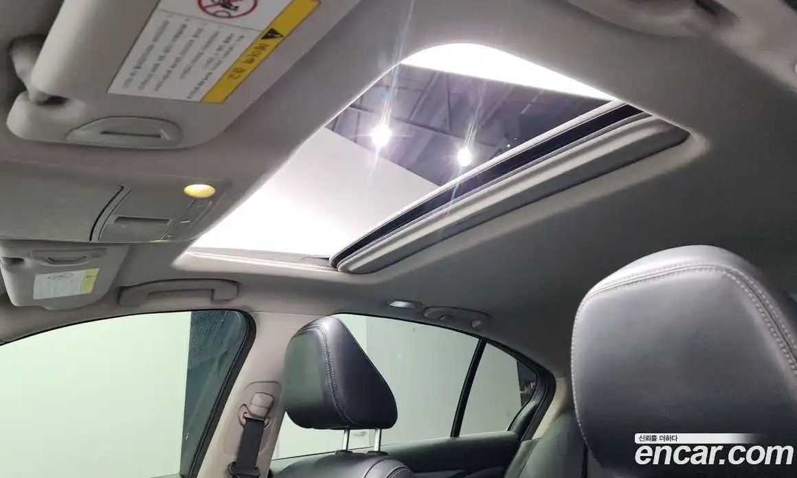 Infiniti Q50 2014 2.1 Автомат в Москве № 249685, фото 15