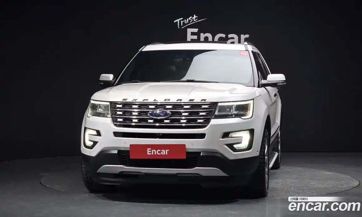 Ford Explorer 2017 2.3 Автомат в Москве № 255596, фото 12