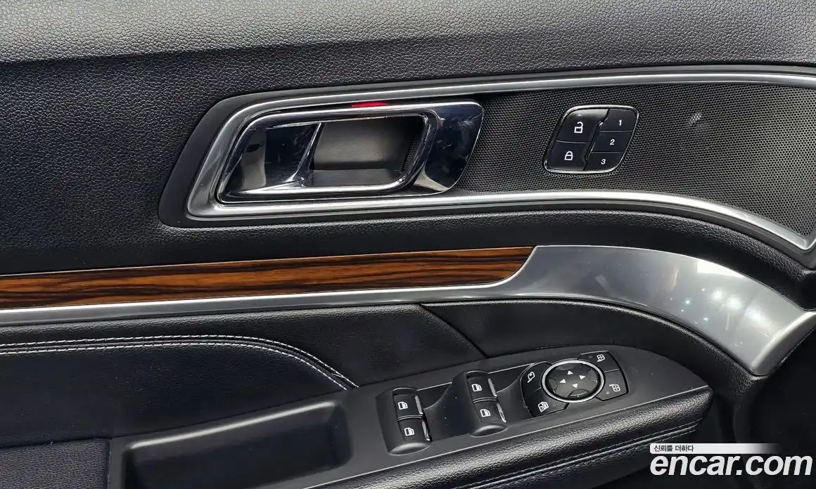 Ford Explorer 2017 2.3 Автомат в Москве № 255596, фото 15