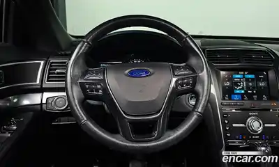Ford Explorer 2017 2.3 Автомат в Москве № 255620, миниатюра 4