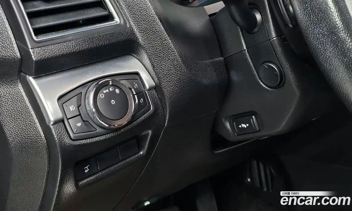 Ford Explorer 2017 2.3 Автомат в Москве № 255620, фото 7