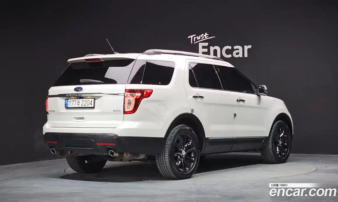 Ford Explorer 2015 3.5 Автомат в Москве № 255638, фото 14