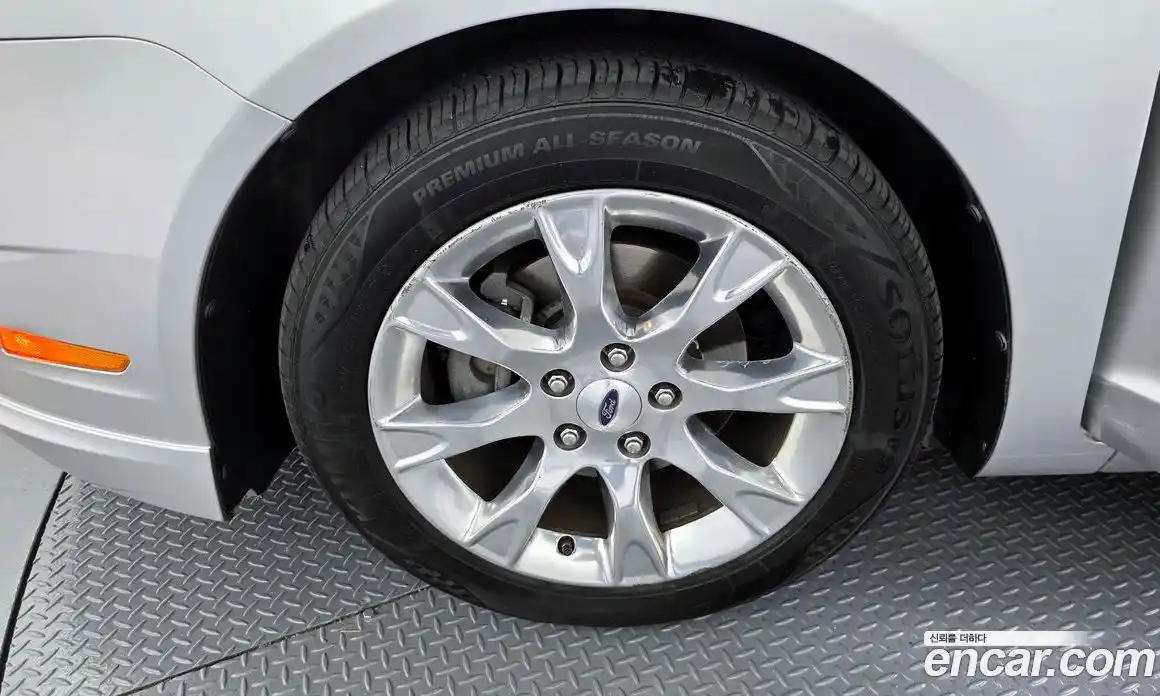 Ford Fusion 2011 2.5 Автомат в Москве № 255648, фото 17