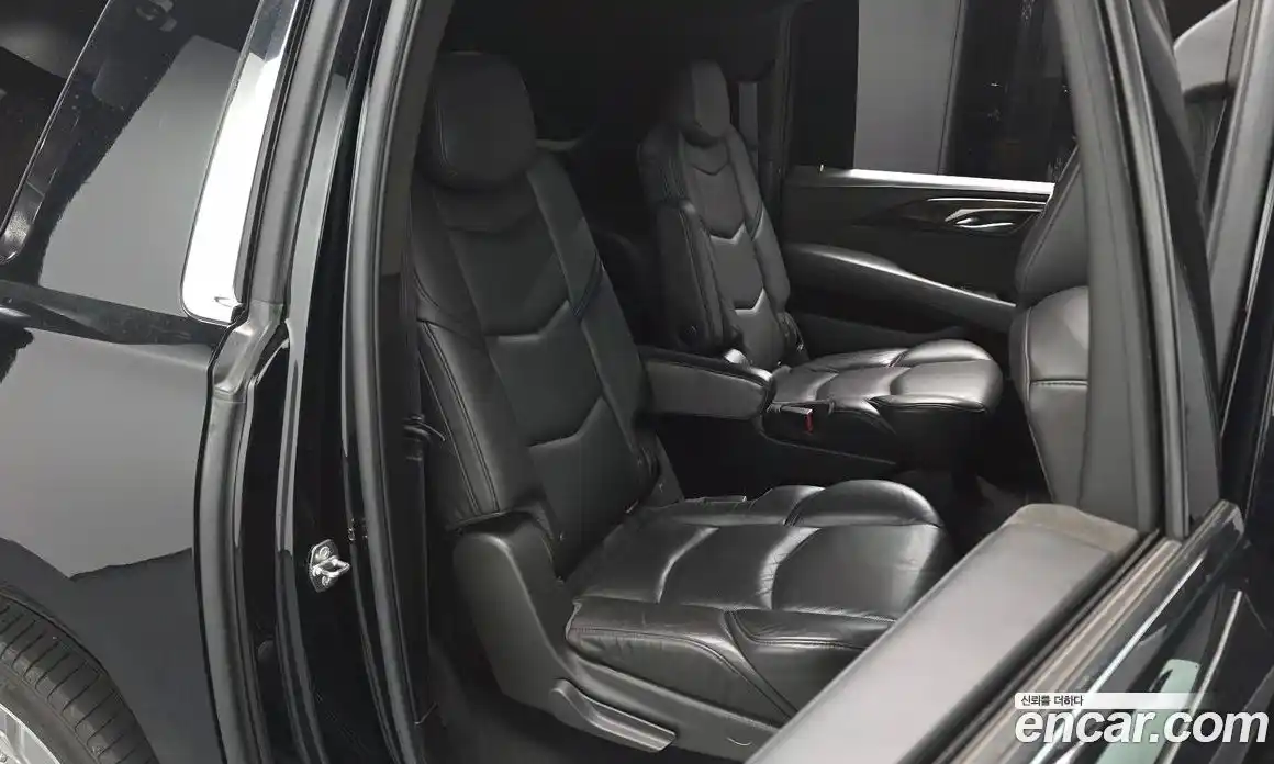 Cadillac Escalade 2016 6.2 Автомат в Москве № 256478, фото 14